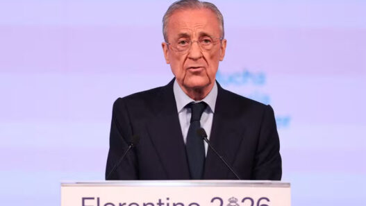 Ronaldo e Roberto Carlos apoiam reeleição de Florentino no Real Madrid