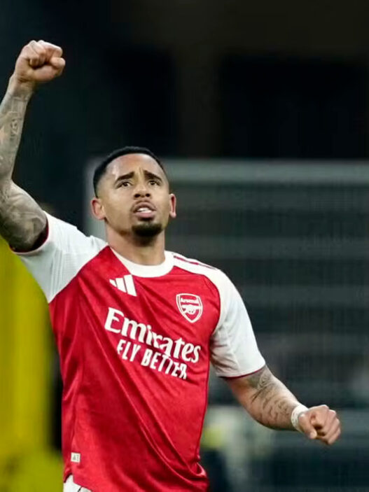 Rei da quebra de tabus, Gabriel Jesus tenta emplacar títulos no Arsenal