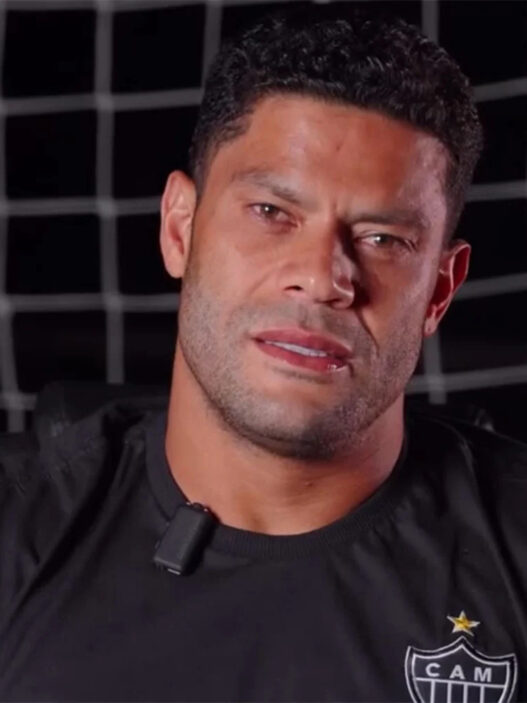 Hulk se emociona em despedida do Atlético MG