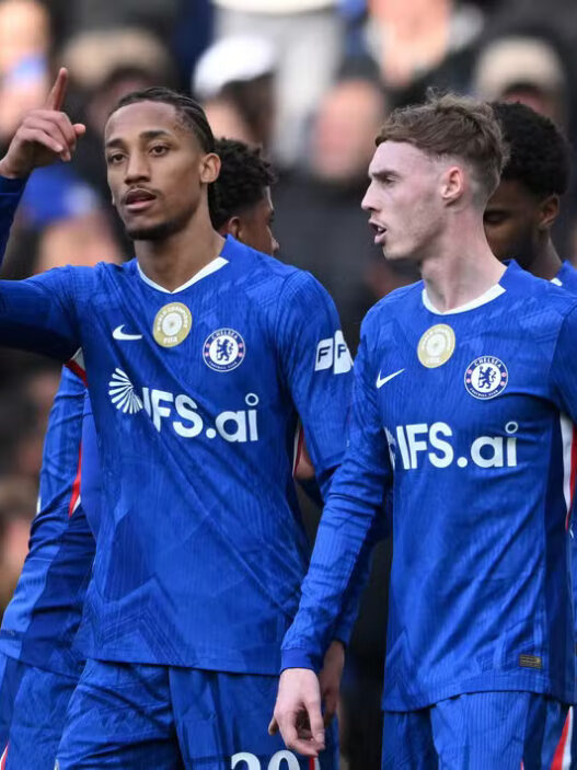 João Pedro, do Chelsea, é comparado com Ibrahimovic: "Agressivo de forma positiva"