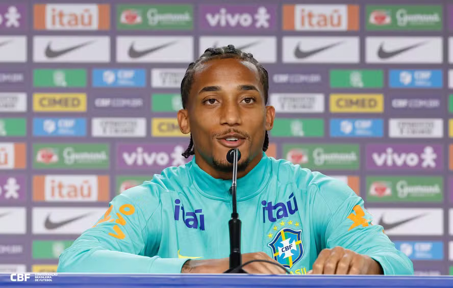 João Pedro, do Chelsea, reforça pedida por Neymar na Copa do Mundo