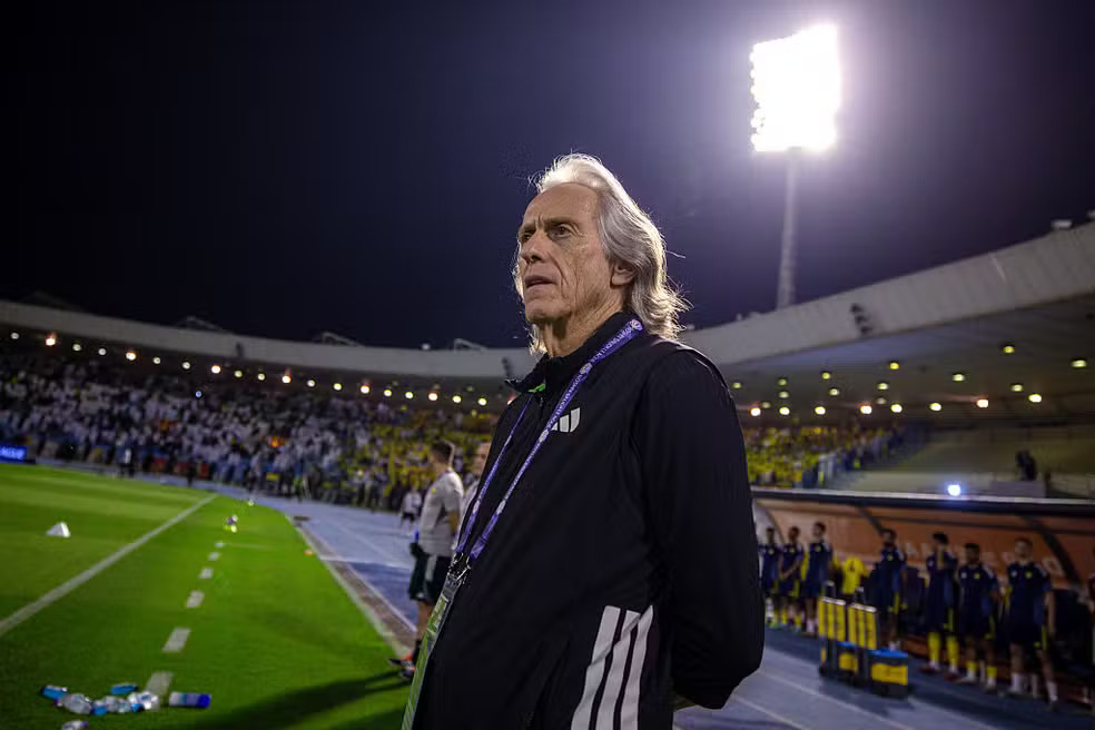Jorge Jesus avisa que vai deixar a Arábia Saudita