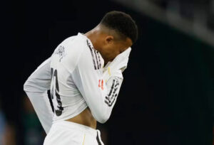 Mbappé gera desgaste no Real Madrid, afirma imprensa internacional
