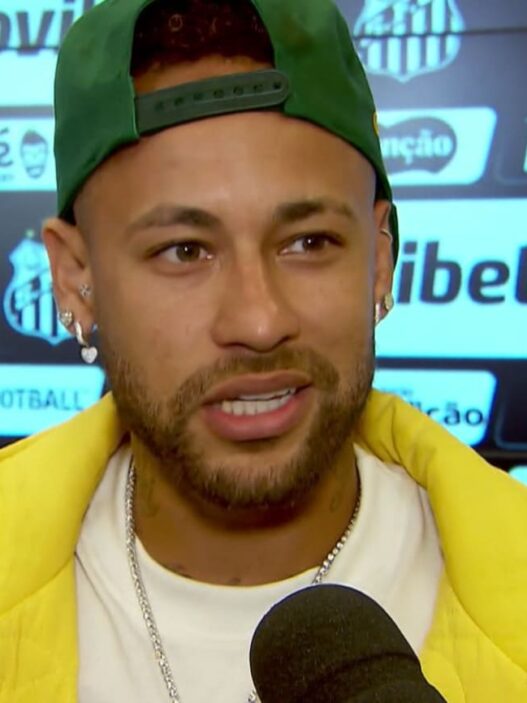 Ancelotti explica se Neymar será titular: "Ele vai jogar se merecer"