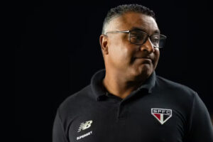 São Paulo demite Roger Machado após eliminação