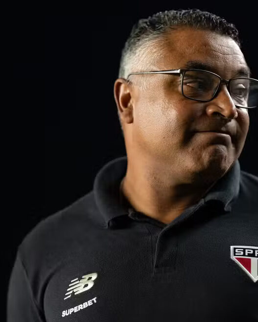 São Paulo demite Roger Machado após eliminação