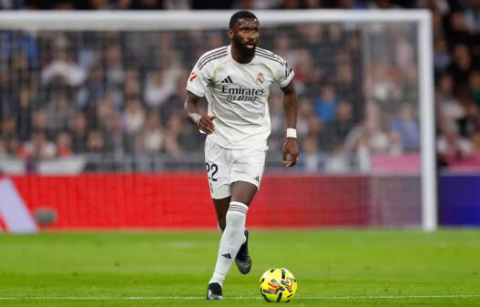 Rudiger dá tapa em companheiro no Real Madrid e aumenta crise no elenco, afirma Rádio