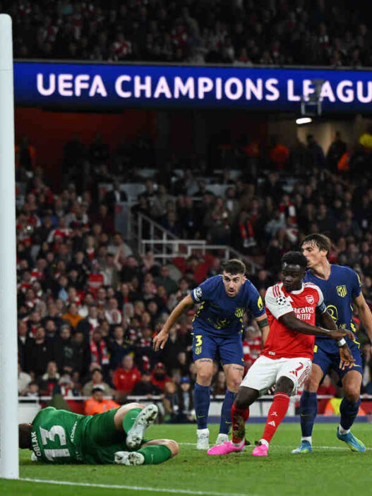 Henry manda mensagem para Saka, do Arsenal: "Vocês serão Os Inesquecíveis"