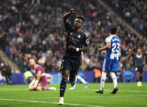 Vini Jr atinge 20 gols pelo Real Madrid pela quinta temporada seguida