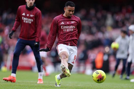 Gabriel Jesus, do Arsenal, vira o segundo maior brasileiro vencedor de Premier League