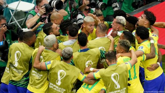 Brasil defende tabu de quase 100 anos em estreias de Copa; relembre os primeiros jogos desde o penta