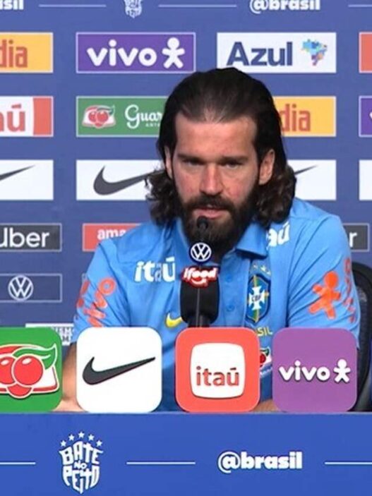 Alisson cobra sistema defensivo do Brasil e afirma que hora de errar já passou