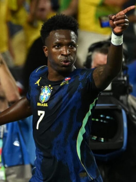 Vini Jr e Matheus Cunha brilham, Brasil vence o Haiti e lidera o Grupo C