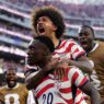 Balogun brilha e Estados Unidos detona o Paraguai na estreia da Copa em grande jogo