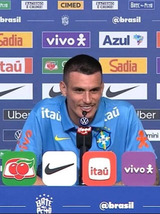 Ibañez despista sobre qual posição vai atuar pelo Brasil na Copa do Mundo