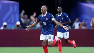 Mbappé passa Ronaldo, decide para a França e agora vai enfrentar o Paraguai