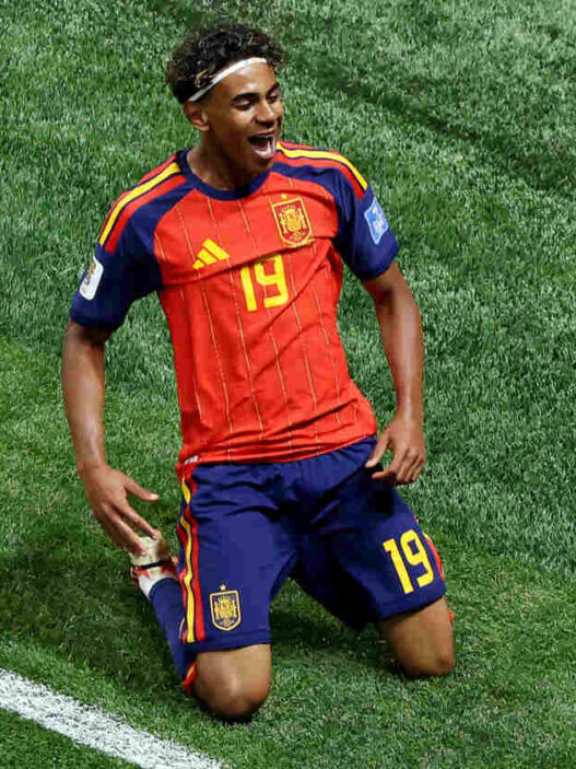 Yamal afirma que vai ganhar a Copa com a Espanha em 2026