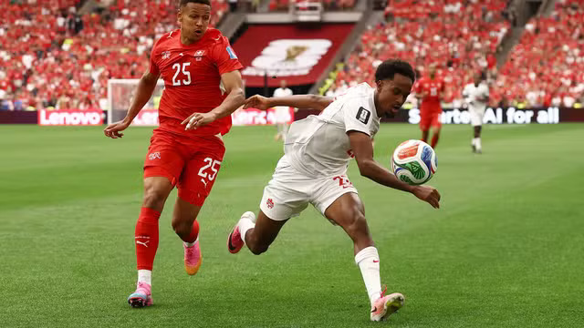 Suíça vence o Canadá e passa em primeiro no Grupo B
