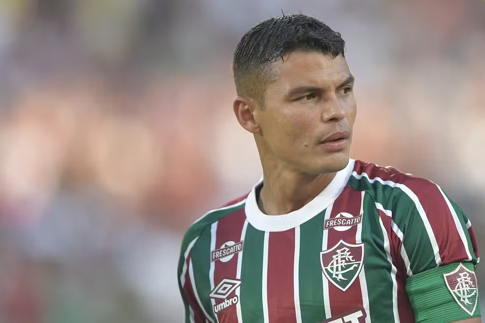 Fluminense anuncia o retorno de Thiago Silva