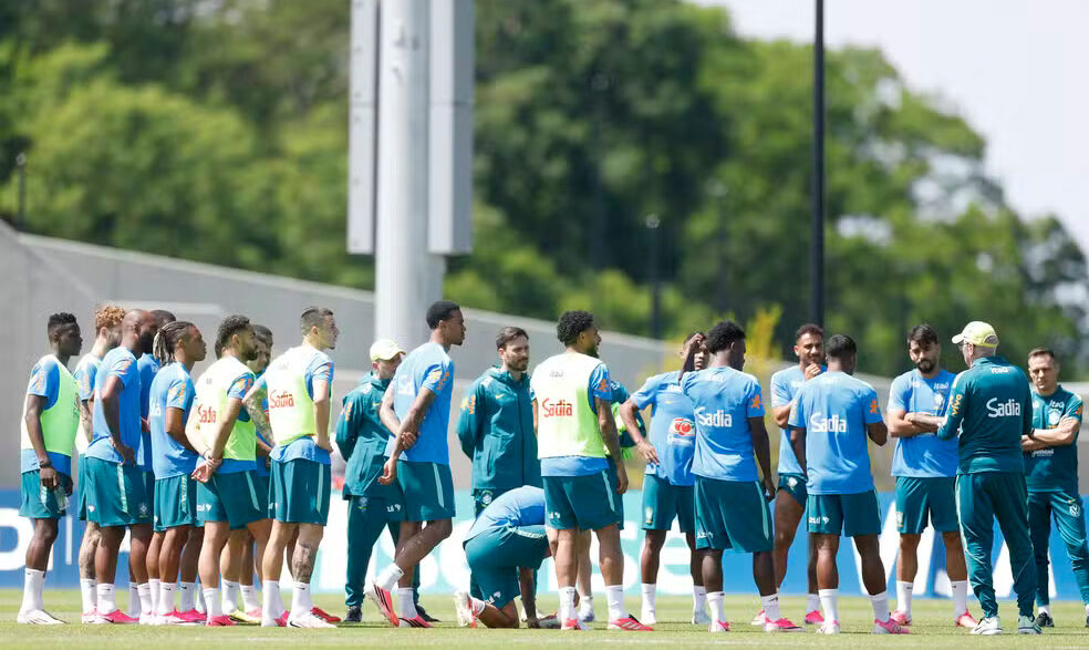 Provável Brasil na estreia da Copa conta com Matheus Cunha e Paquetá juntos; veja a escalação