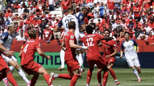 Canadá e Bósnia fazem grande jogo e empatam pelo Grupo B da Copa do Mundo