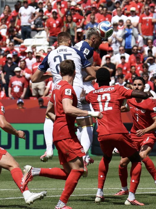 Canadá e Bósnia fazem grande jogo e empatam pelo Grupo B da Copa do Mundo