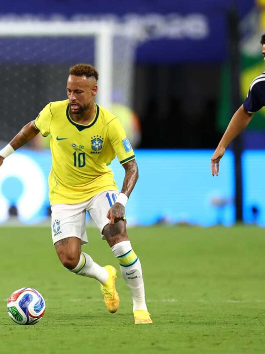 Neymar é aguardado para seguir temporada no Santos