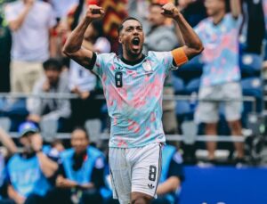 Bélgica vira jogo sensacional diante de Senegal e carimba vaga nas oitavas de final da Copa