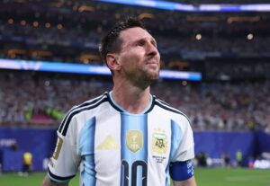Messi é enaltecido por Ibra e Henry após brilhar novamente pela Argentina