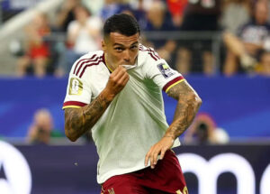 Decisivo pela Espanha, Pedro Porro fala em sonho realizado após vitória diante da França