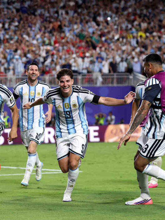 Copa do Mundo volta a ter quatro campeões nas semifinais após 7 edições