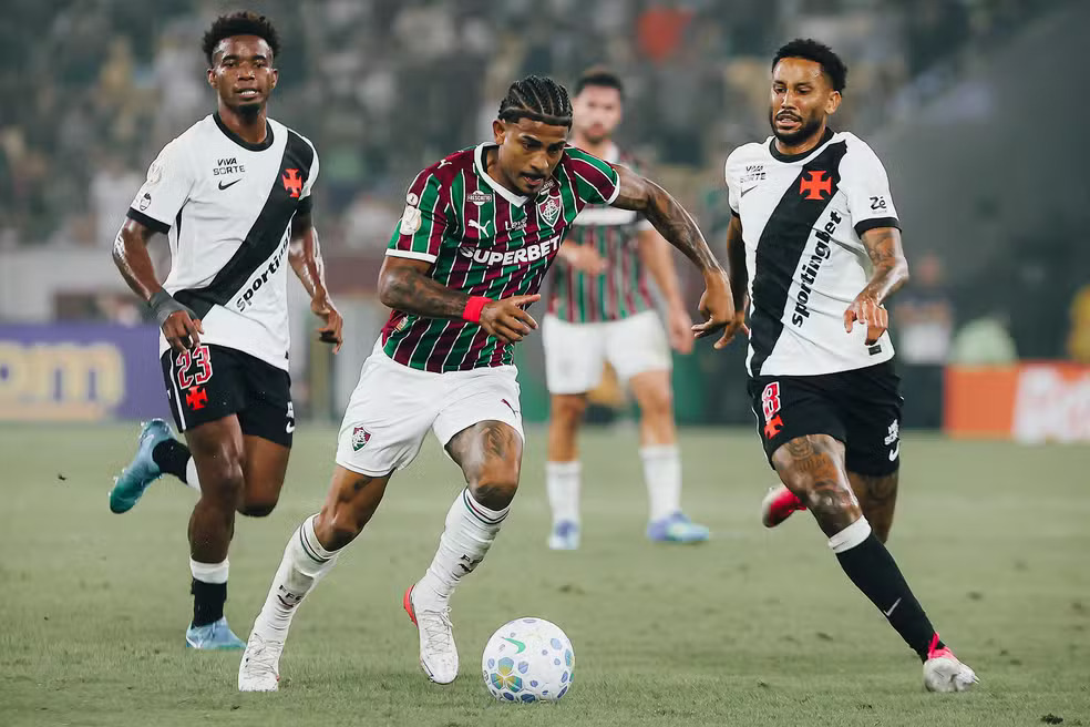 Fluminense perde atacante por tempo indeterminado
