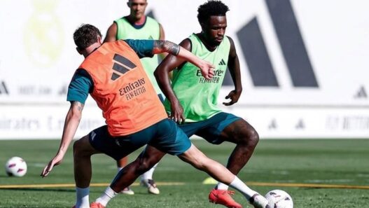 Vini quebra o silêncio em meio as especulações no Real e Arsenal