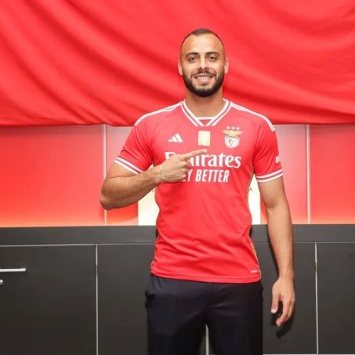 Corinthians melhora oferta por Arthur Cabral, do Benfica