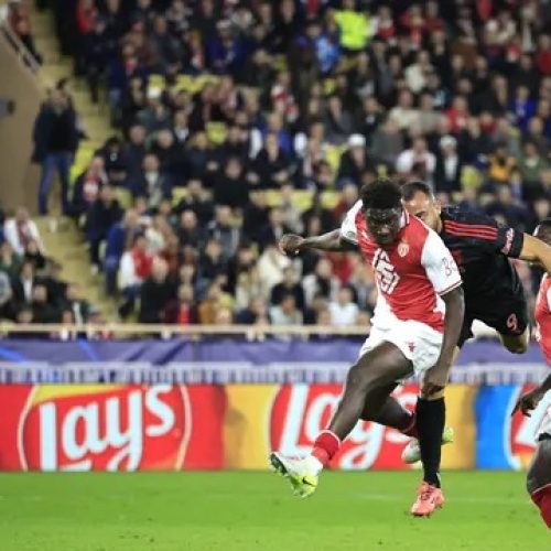 Arthur Cabral marcou um gol (Foto: Valery HACHE / AFP) 