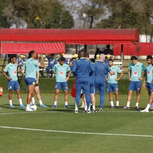 Seleção em treinamento / Foto: Rafael RibeiroCBF