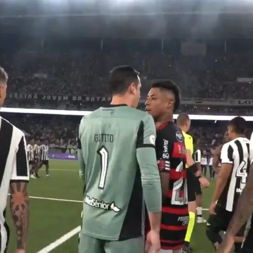 Gatito tirou satisfação com Bruno Henrique? Veja detalhes da discussão entre os jogadores após clássico