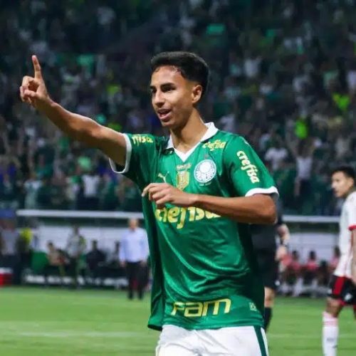 Vitor Reis, do Palmeiras / Clubes da Premier League querem revelação do Palmeiras